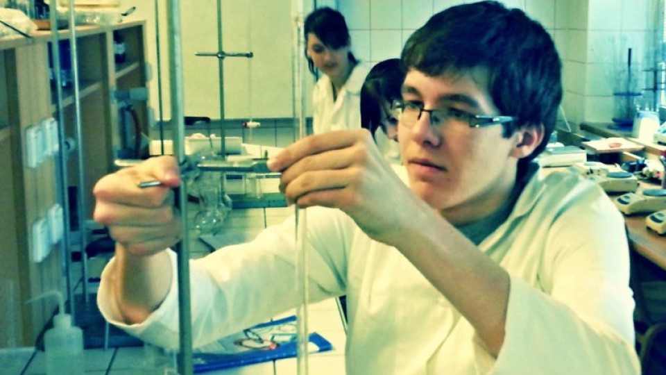 201304011355_20130327_100855