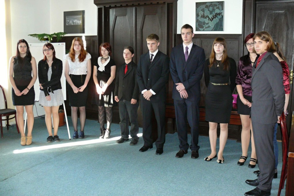 201305272223_p1200923