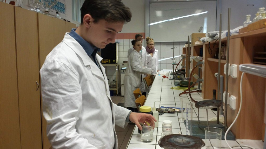 201412110046_20141209_100409_richtone_hdr_