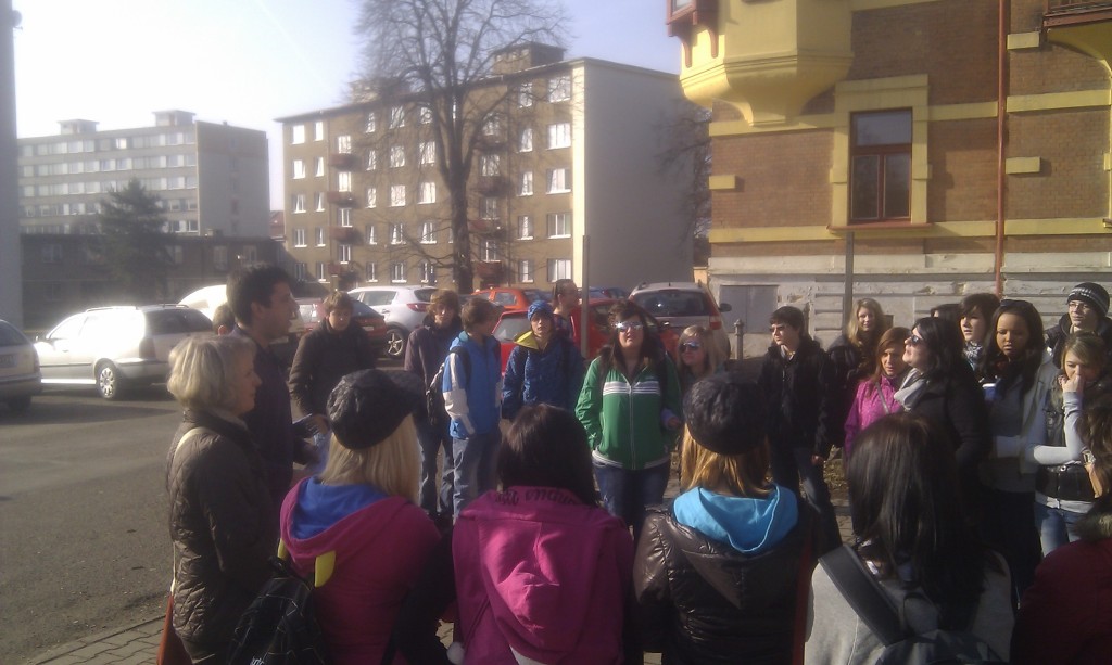 201203201104_imag0222