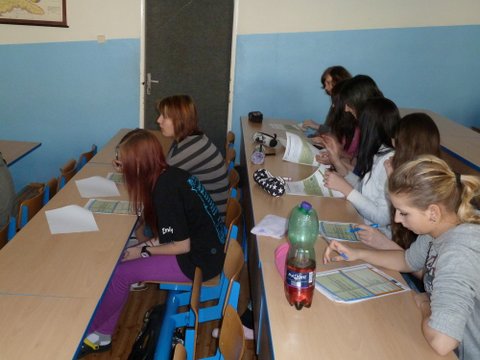 201204071724_p1050227