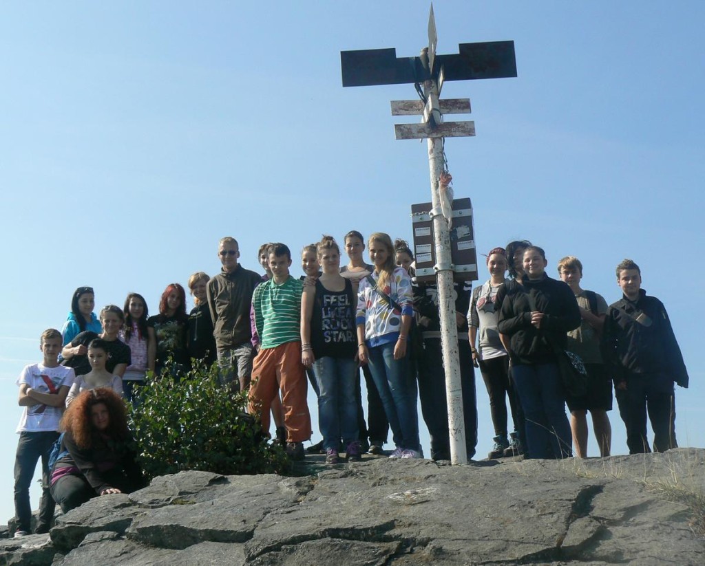 201209182057_1892012_039