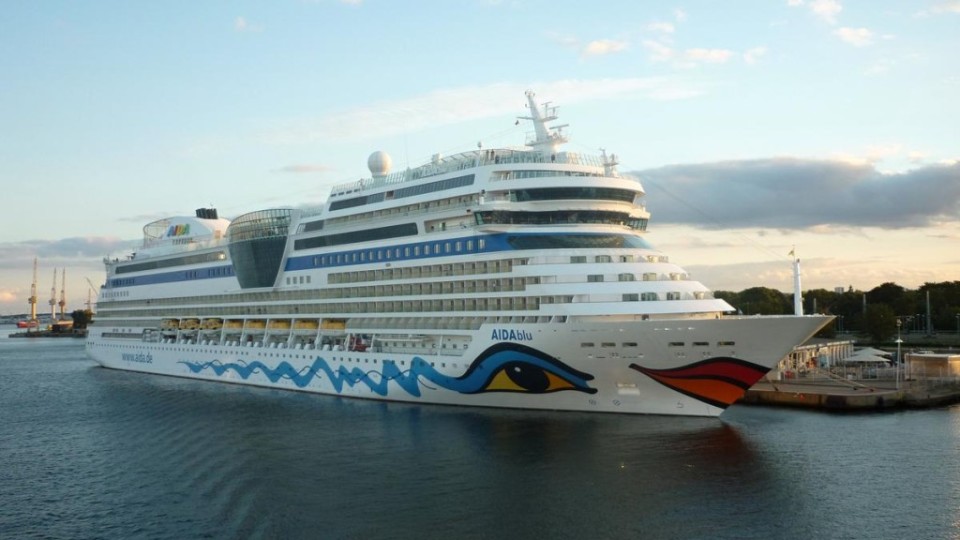 201209262326_p1070142