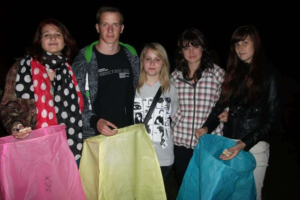 201210072222_akce_102