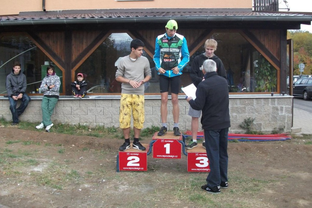 201210281732_dscf3877