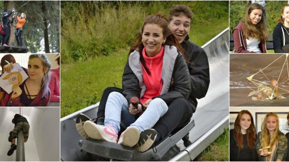 adaptak_2017_173_postcard