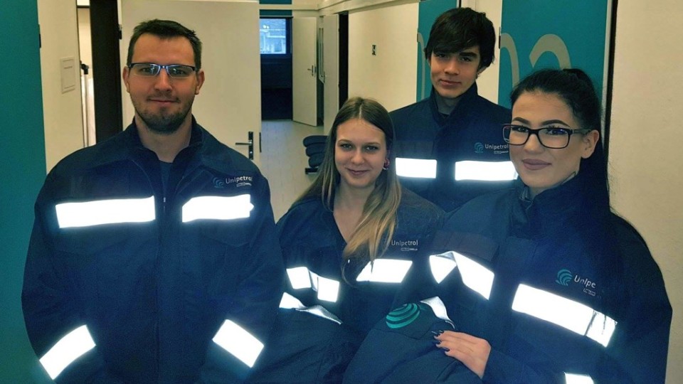 23215593_1903394306344935_8674305297720535337_o