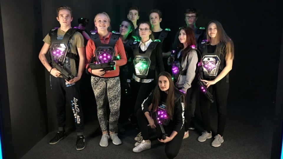 87e481ed-2f5f-4c9c-8da8-0a7f587e3a40