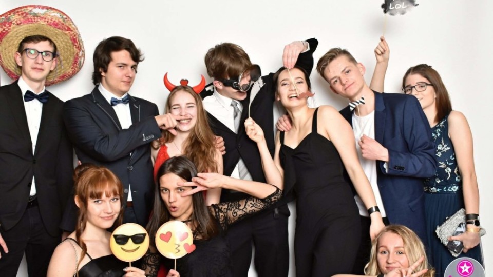 52649405_2229332430443045_6317787950570536960_o1