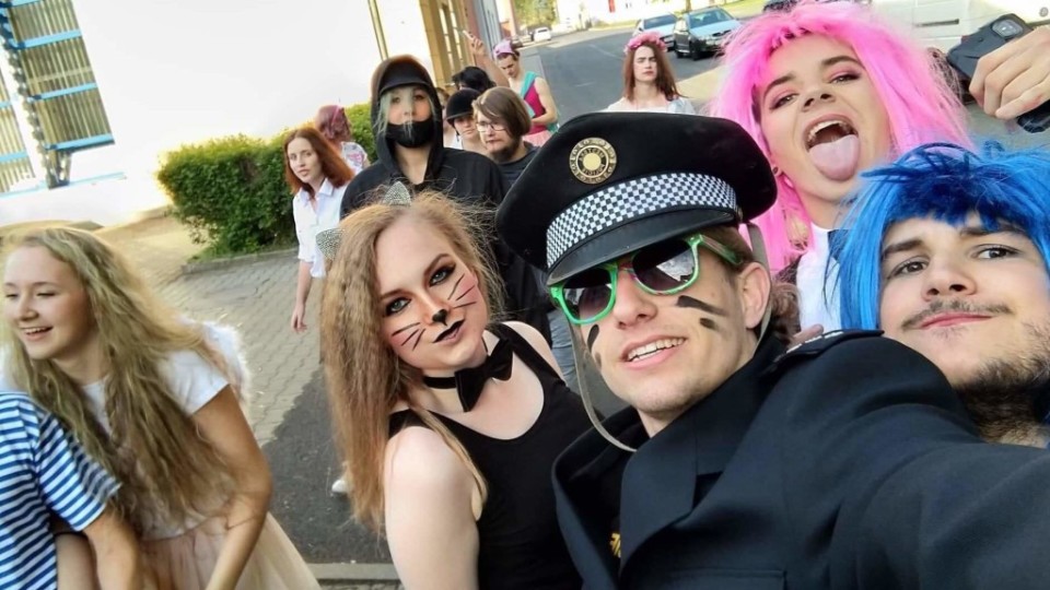 58382295_791263924580686_6444716955860467712_n