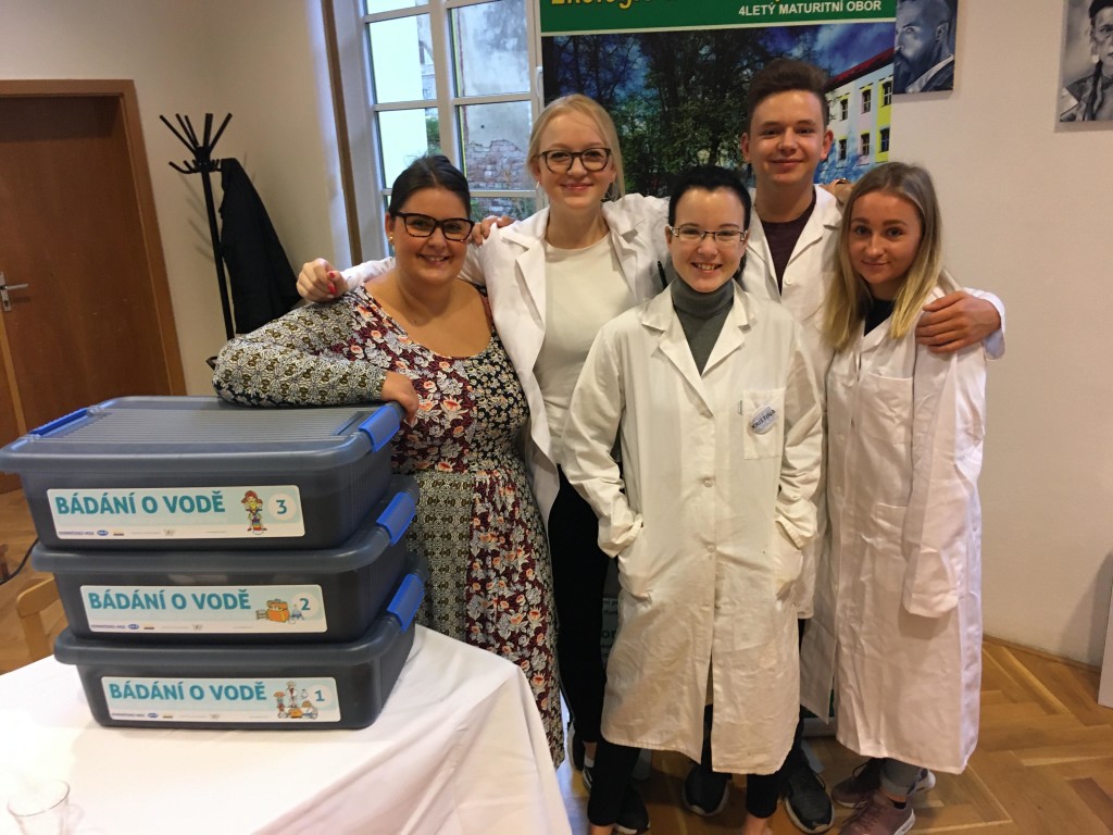 73513572_765133280576786_1161845304186634240_n