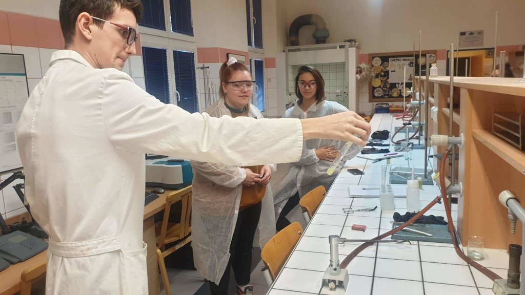 83344786_200315777681366_1062632100814913536_n