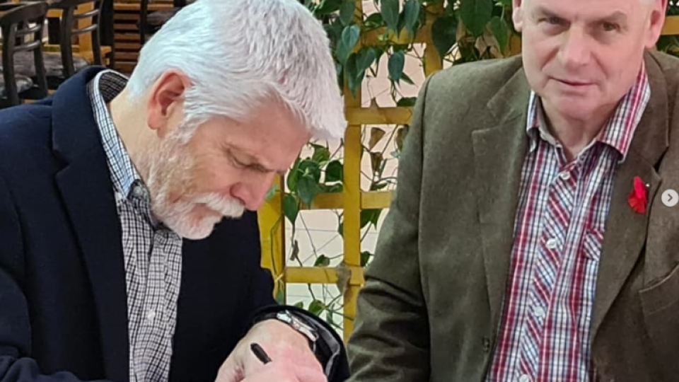 2022-07-12 11_31_07-Schola Humanitas (@shumanitas) • Fotky a videa na Instagramu – Osobní – Microsof