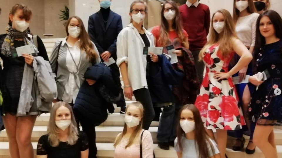 2022-07-12 18_34_59-Schola Humanitas (@shumanitas) • Fotky a videa na Instagramu a 5 dalších stránek