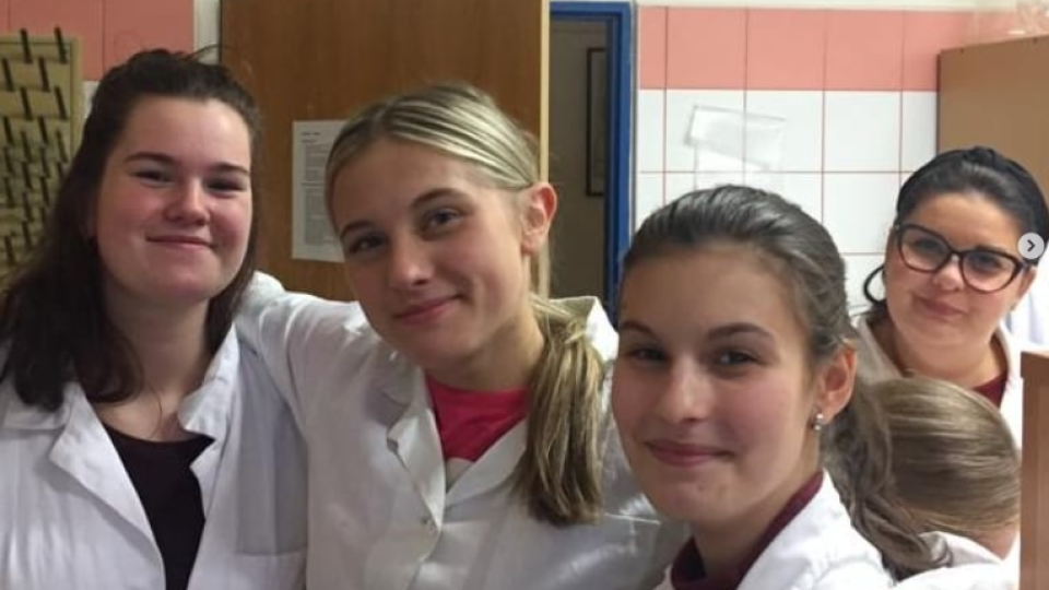 2022-07-12 18_36_24-Schola Humanitas (@shumanitas) • Fotky a videa na Instagramu a 5 dalších stránek