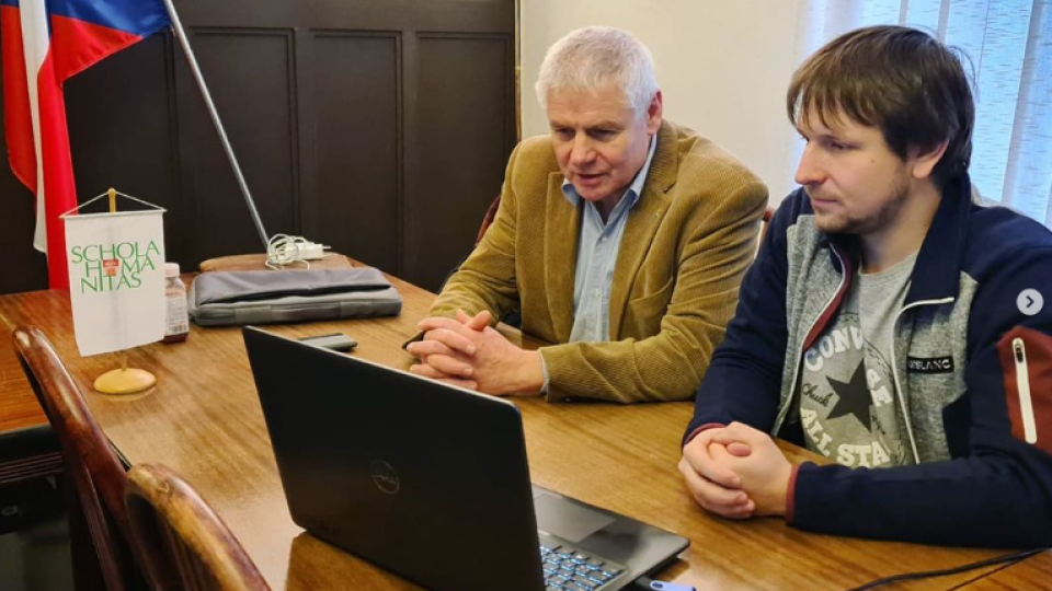 2022-07-12 18_37_43-Schola Humanitas (@shumanitas) • Fotky a videa na Instagramu a 5 dalších stránek