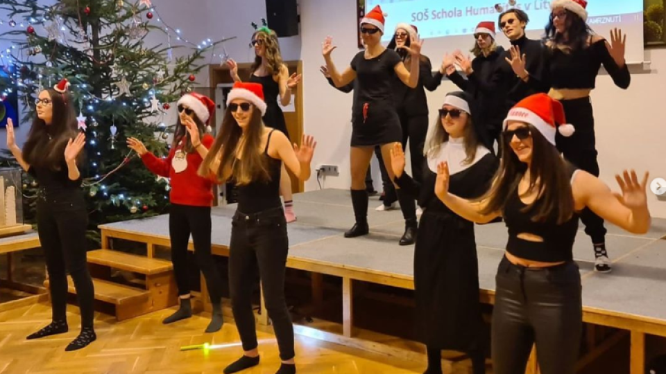 2022-07-12 18_39_16-Schola Humanitas (@shumanitas) • Fotky a videa na Instagramu a 5 dalších stránek