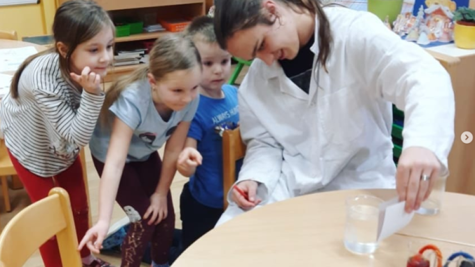 2022-07-12 18_40_04-Schola Humanitas (@shumanitas) • Fotky a videa na Instagramu a 5 dalších stránek