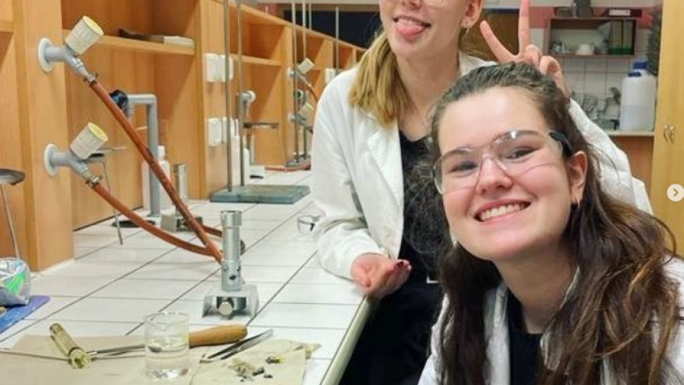 2022-07-12 19_57_02-Schola Humanitas (@shumanitas) • Fotky a videa na Instagramu a 5 dalších stránek