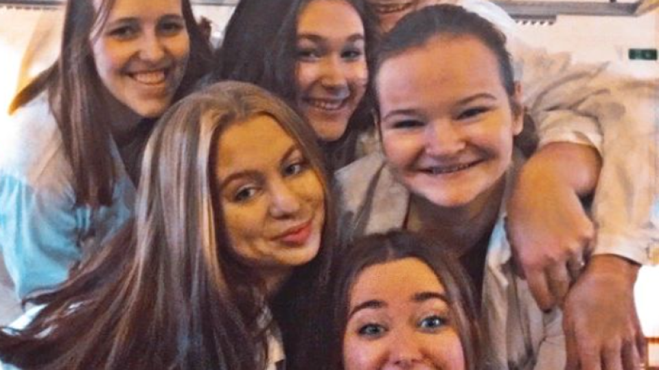 2022-07-12 19_59_07-Schola Humanitas (@shumanitas) • Fotky a videa na Instagramu a 5 dalších stránek