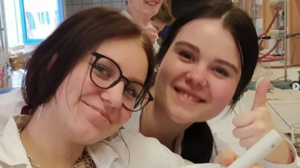 2022-07-12 20_00_10-Schola Humanitas (@shumanitas) • Fotky a videa na Instagramu a 5 dalších stránek