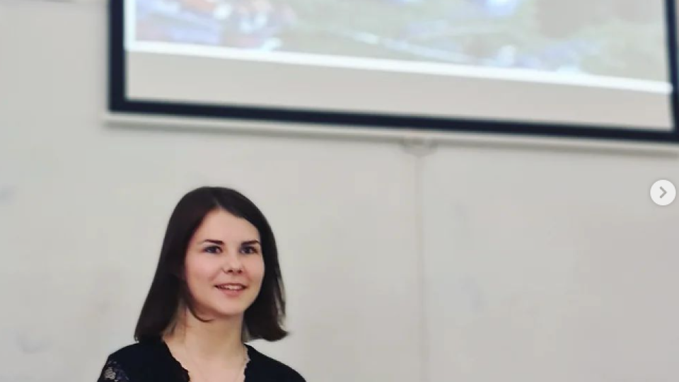 2022-07-13 09_08_59-Schola Humanitas (@shumanitas) • Fotky a videa na Instagramu a 13 dalších stráne