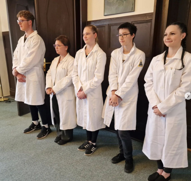 2022-07-13 10_05_49-Schola Humanitas (@shumanitas) • Fotky a videa na Instagramu a 13 dalších stráne