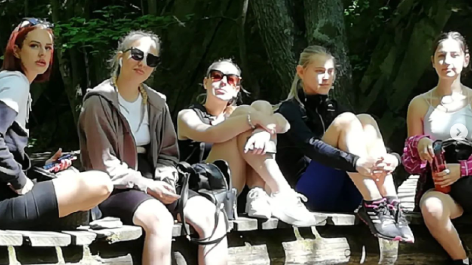 2022-07-13 10_25_15-Schola Humanitas (@shumanitas) • Fotky a videa na Instagramu a 14 dalších stráne