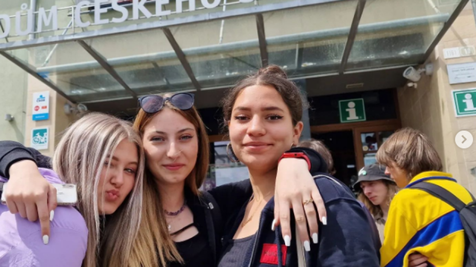 2022-07-13 10_25_43-Schola Humanitas (@shumanitas) • Fotky a videa na Instagramu a 14 dalších stráne