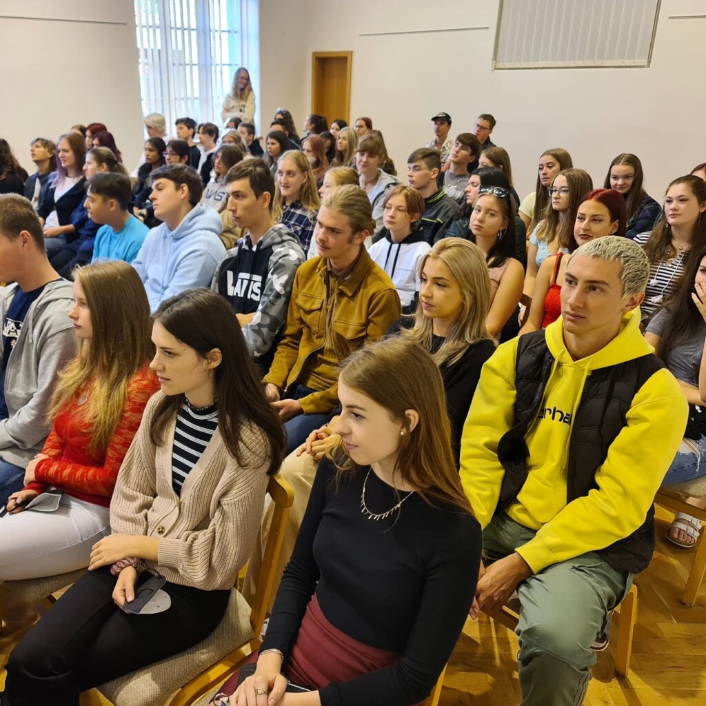 241145917_6450286514989002_671729196919819800_n